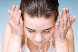 オイリー肌・ニキビ肌さんの為の正しい洗顔頻度【夏編】 | 【公式】肌能力回復フェイシャルスタイリストサロンの画像